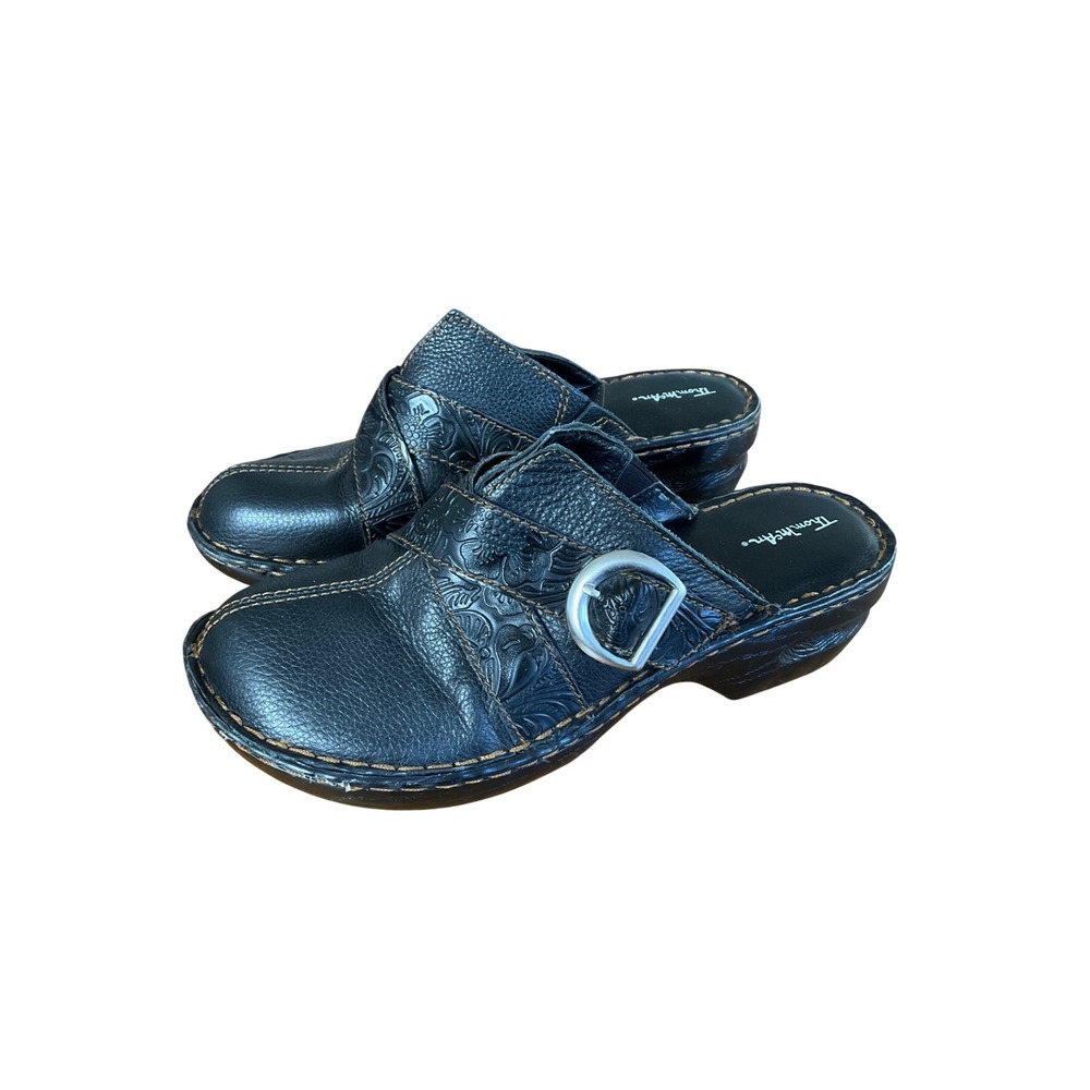 Thom McAn Davi Black Leather Clogs Women Size 8 M Tooled Floral Buckle Mules